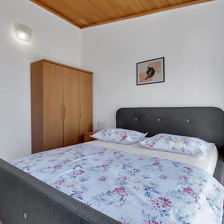 Apartments Paunovic Макарска Екстериор снимка