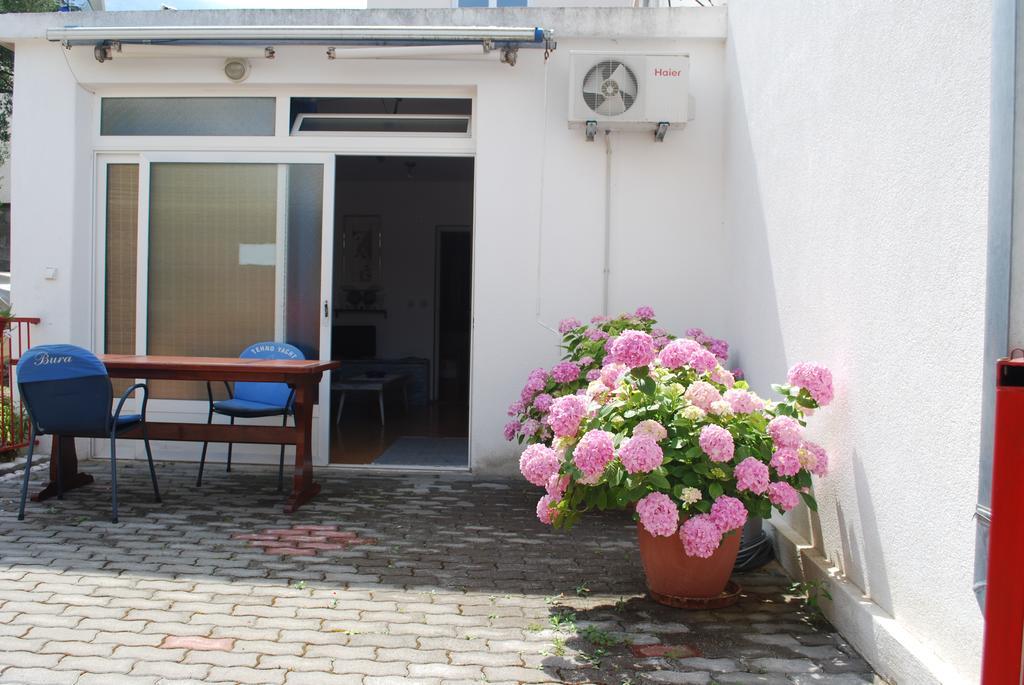 Apartments Paunovic Макарска Екстериор снимка