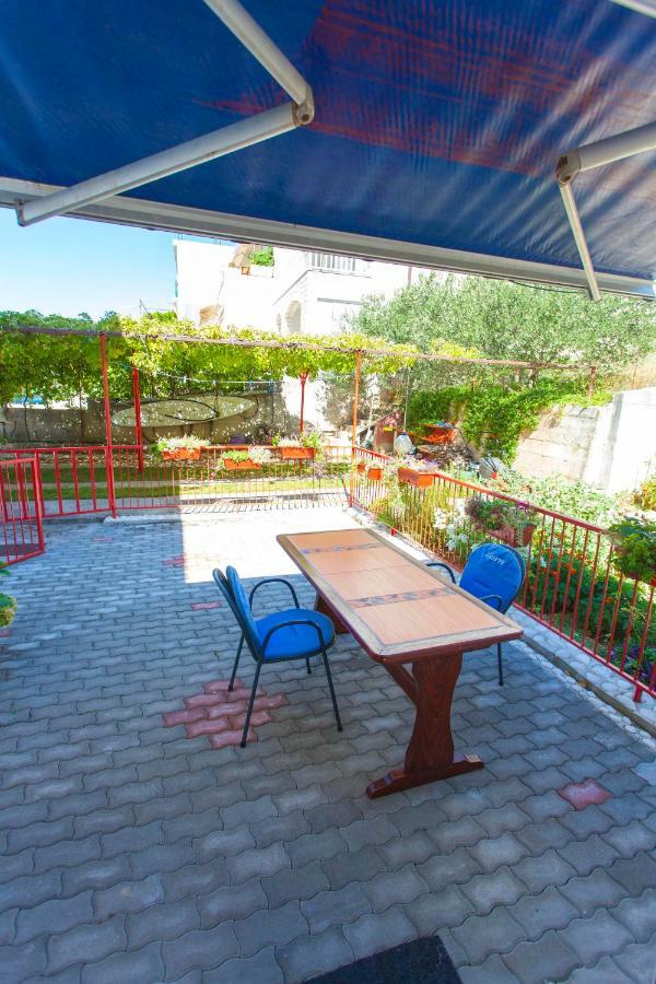 Apartments Paunovic Макарска Екстериор снимка